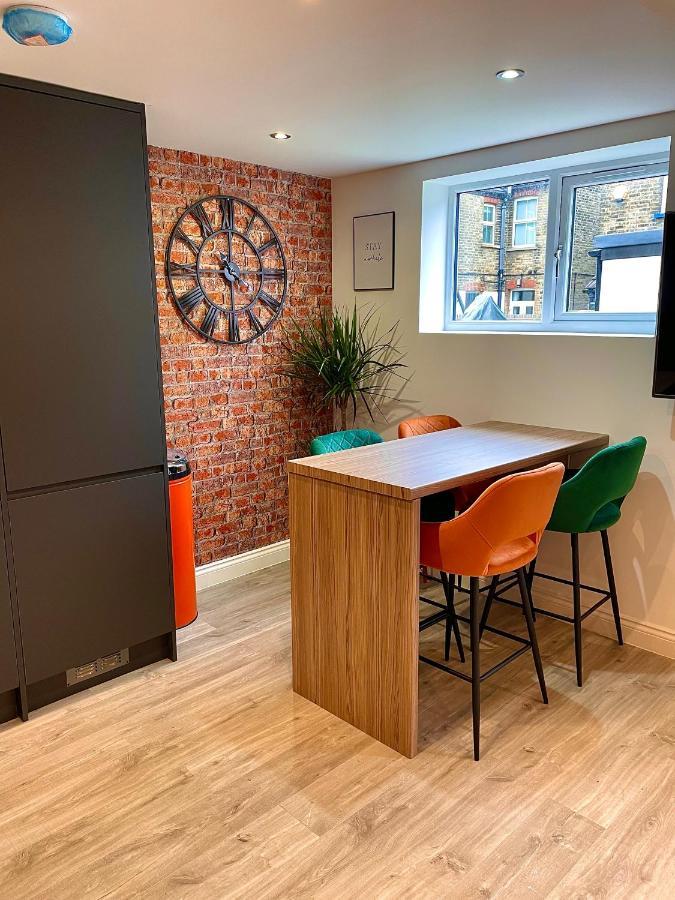 Smart/ Modern One Bedroom Flat Purley Buitenkant foto